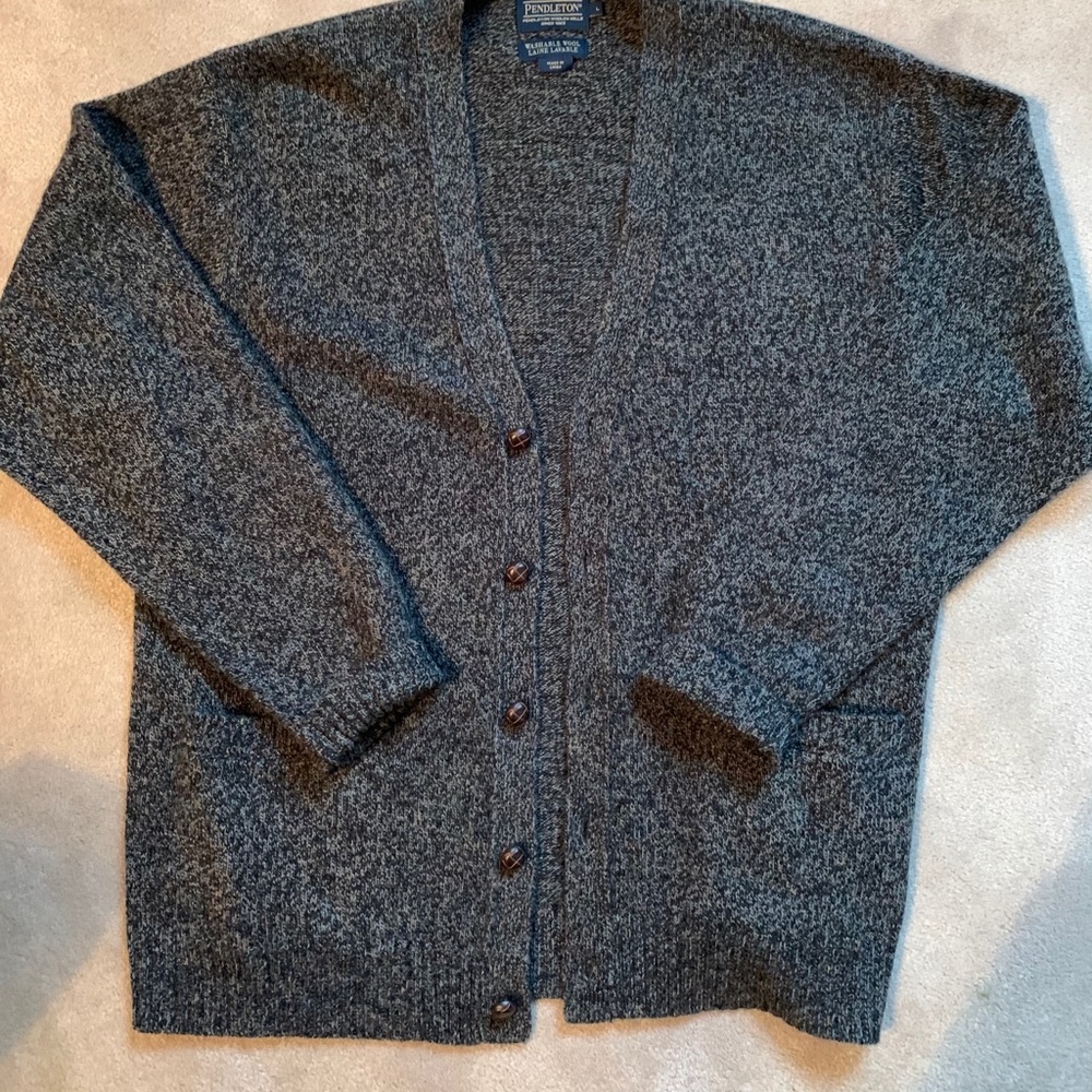Women’s Pendleton Cardigan size Large